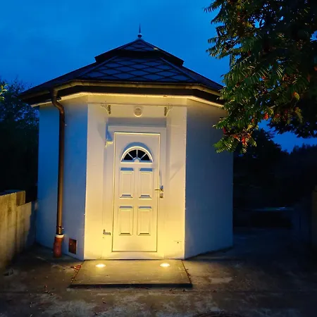 Single Tiny House Salzkammergut Chalet